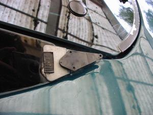 car_stuff 002.jpg